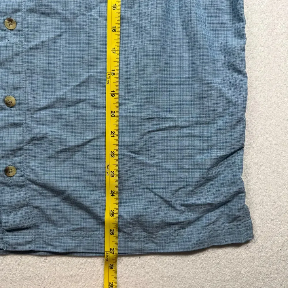 The North Face Button-Up Fishing Shirt Men’s Medium Blue Vented Short Sleeve